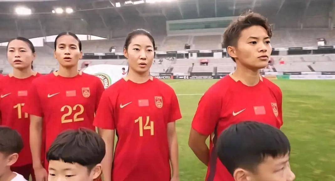 东亚杯-补时阶段险失球中国女足雨战0-0日本队无缘冠军(女足东亚杯历届冠军)